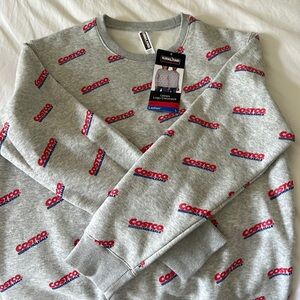 Costco gray logo sweatshirt men’s size L women’s size M